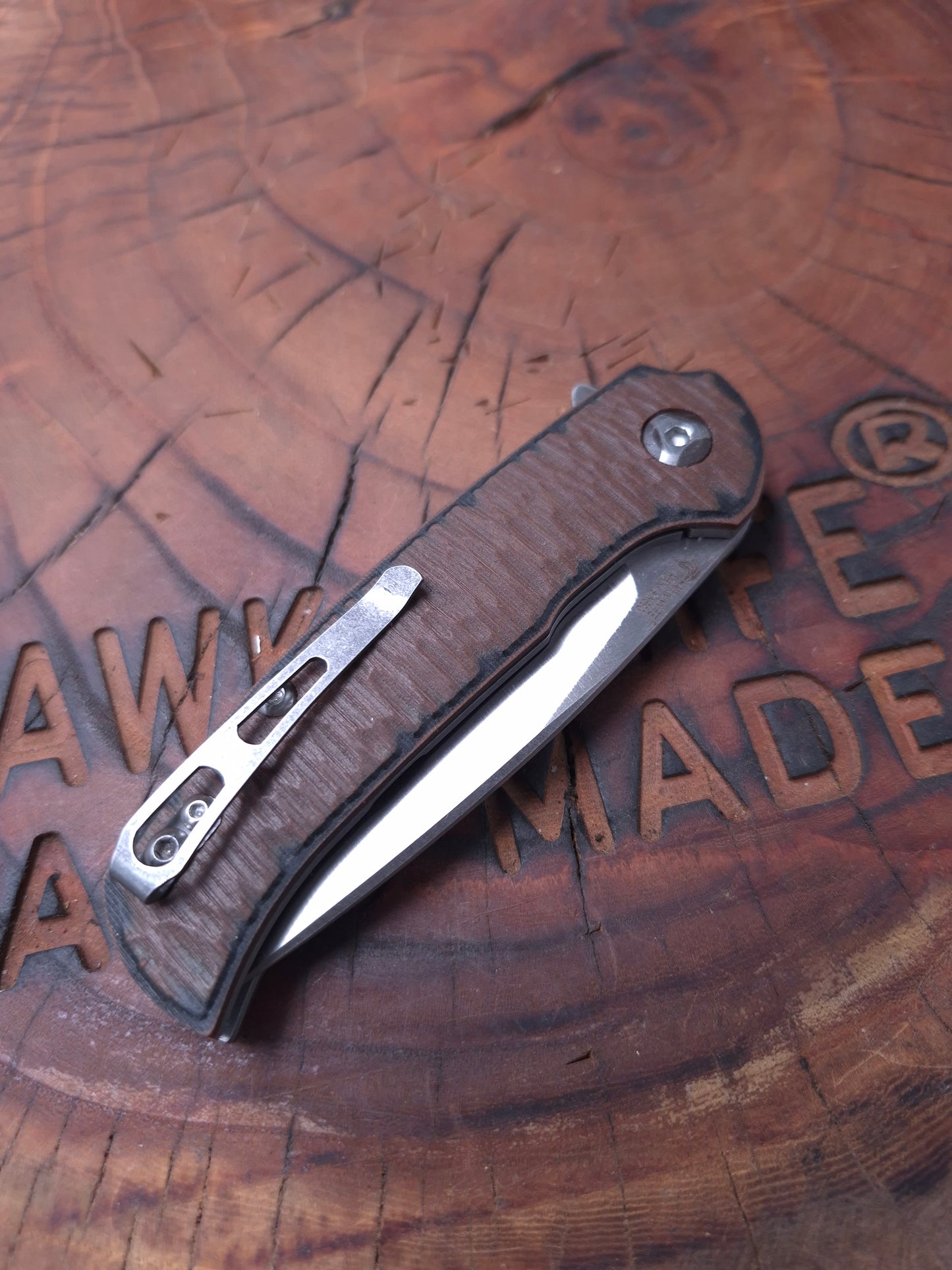 HAWK-1s N690 LINERLOCK POCKET KNIFE (CHOCOLATE)