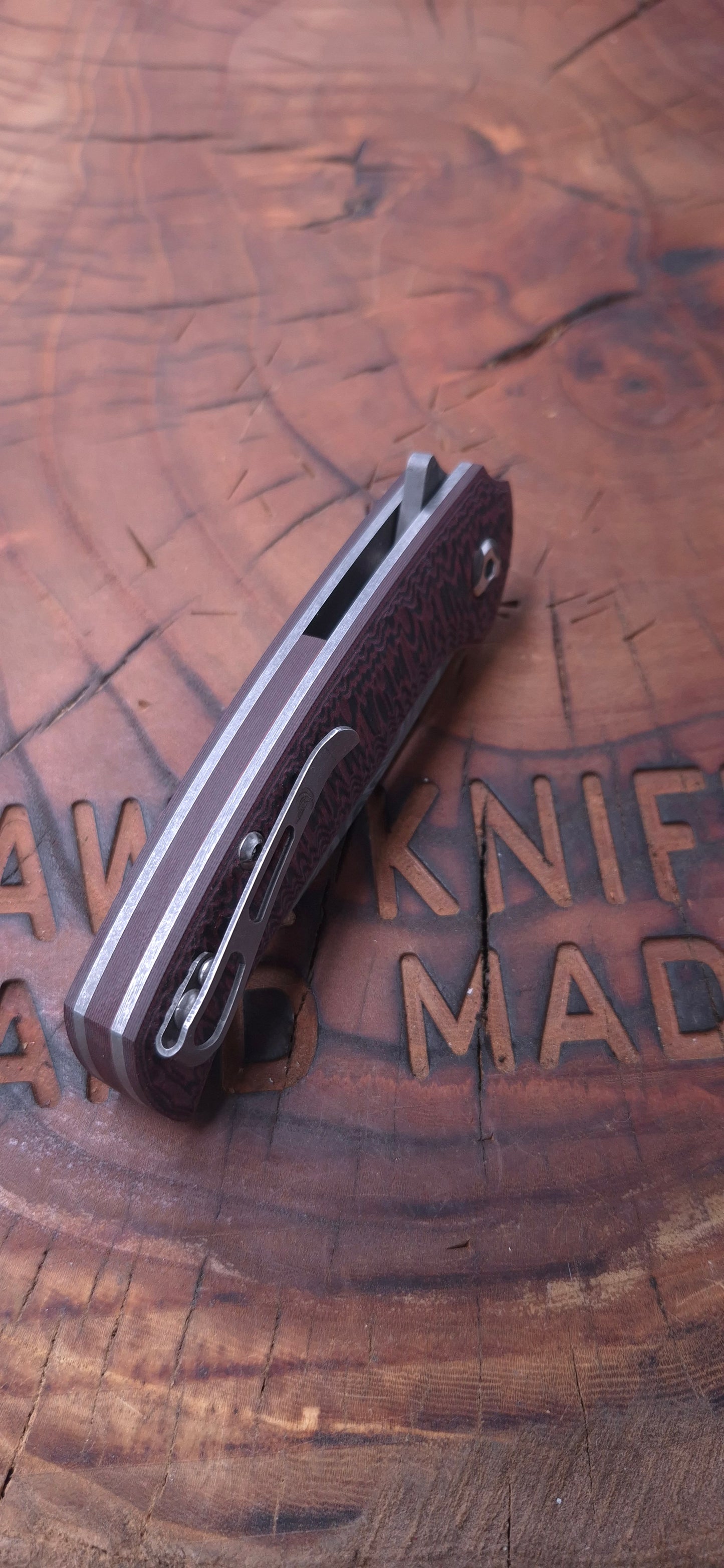 HAWK-1s STAINLESS DAMASCUS LINERLOCK POCKETKNIFE