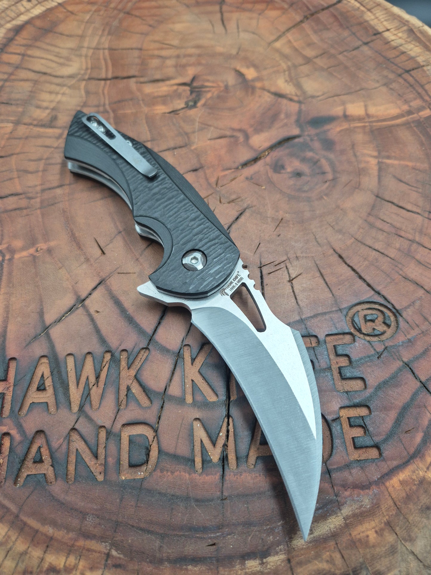 HWK-8 KARAMBIT N690 LINERLOCK Pocket Knife