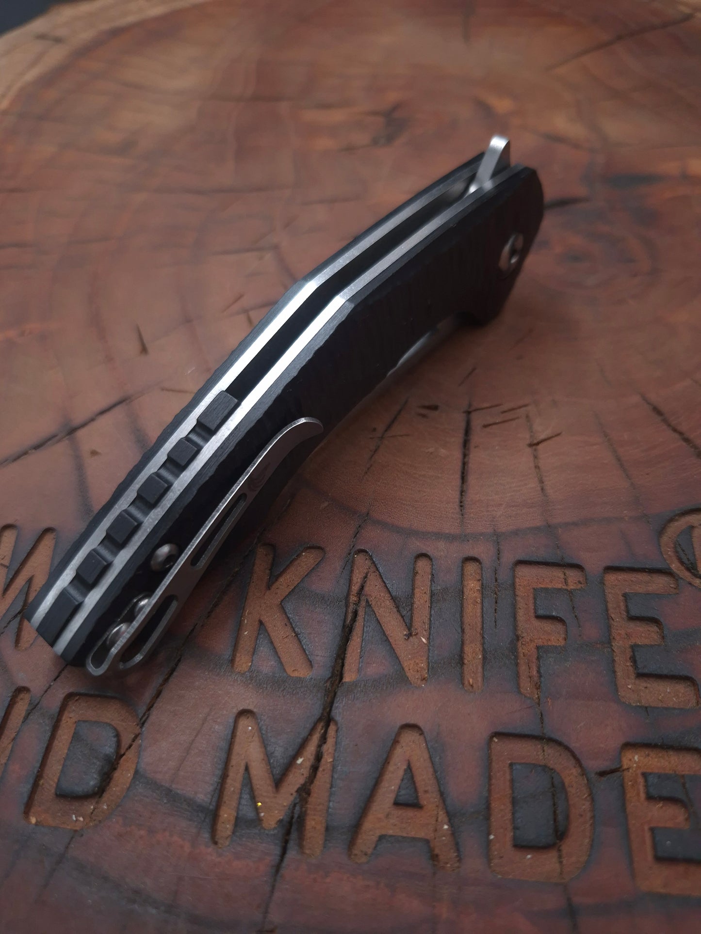 HAWK-3 LINERLOCK KNIFE