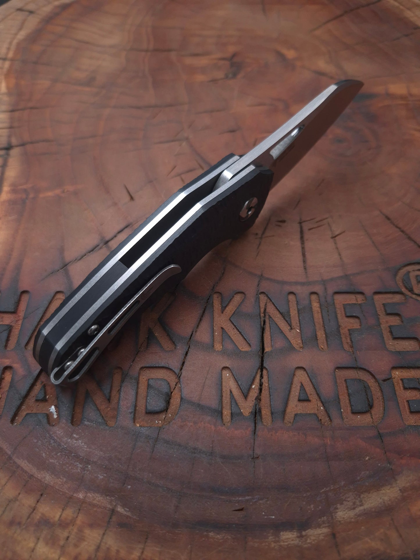 HAWK-9s N690 LINERLOCK FOLDING KNIFE