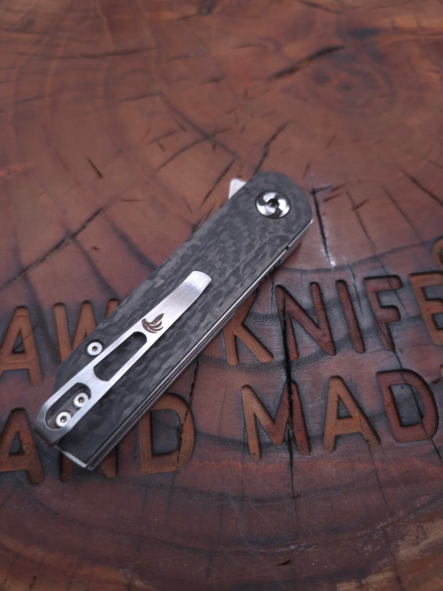 HAWK-6Ts N690 CARBON FIBER LINERLOCK KNIFE