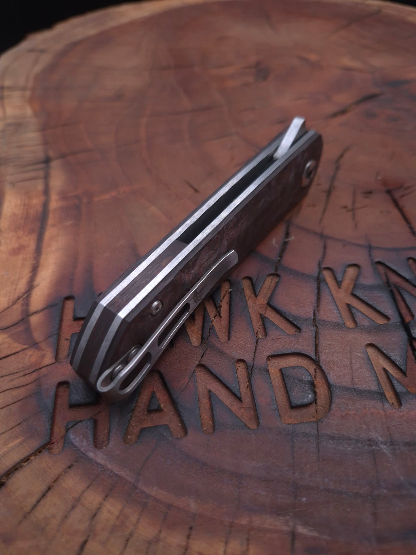 HAWK-6T (TANTO) M398 KARBONFİBER LİNERLOCK ÇAKI