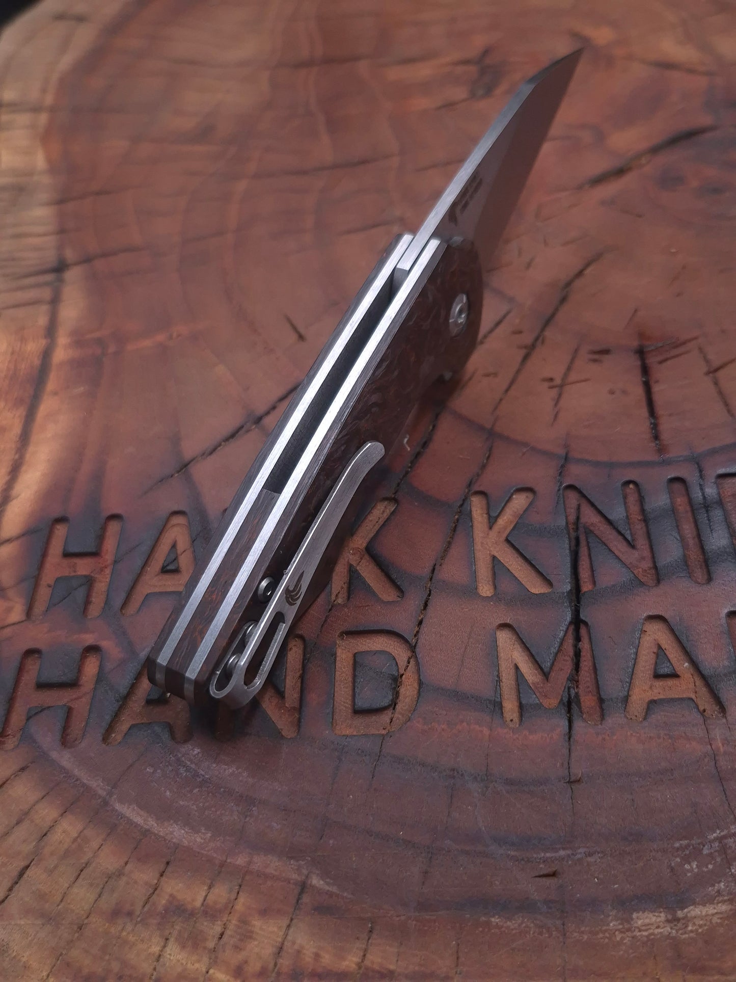 HAWK-10 N690 KARBONFİBER LİNERLOCK ÇAKI
