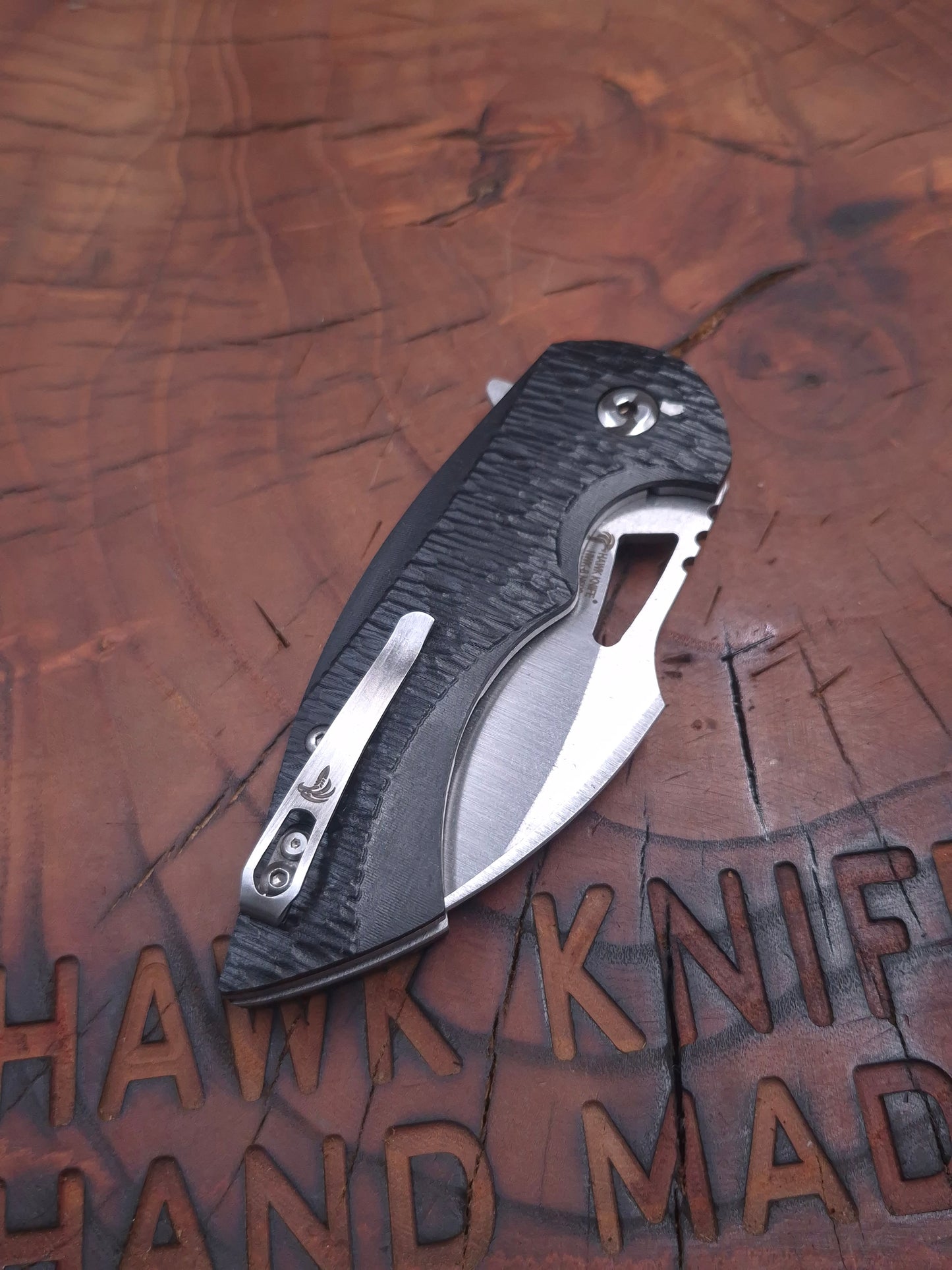 HWK-8 KARAMBİT N690 LİNERLOCK ÇAKI