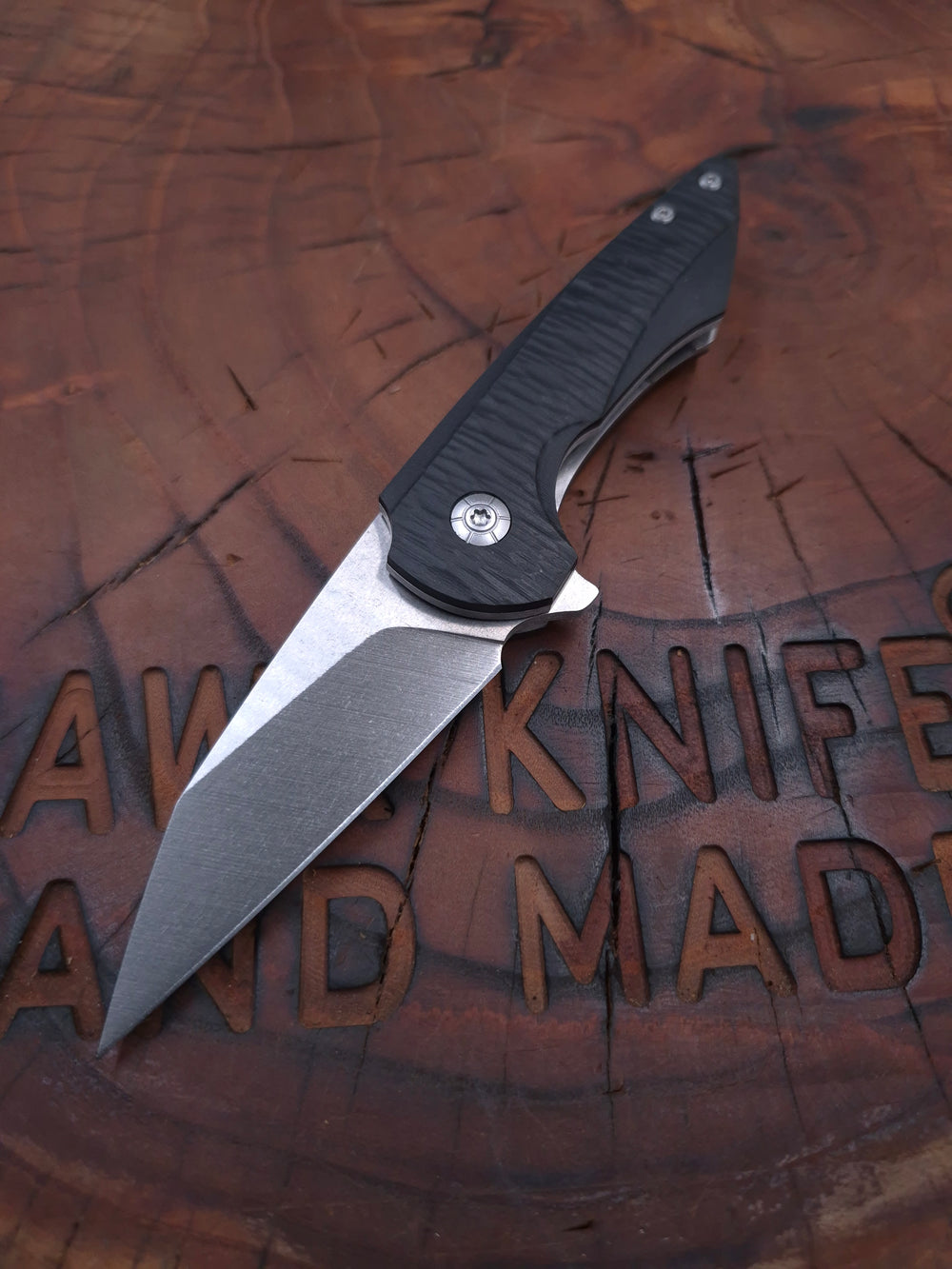HAWK-10 N690  LİNERLOCK ÇAKI
