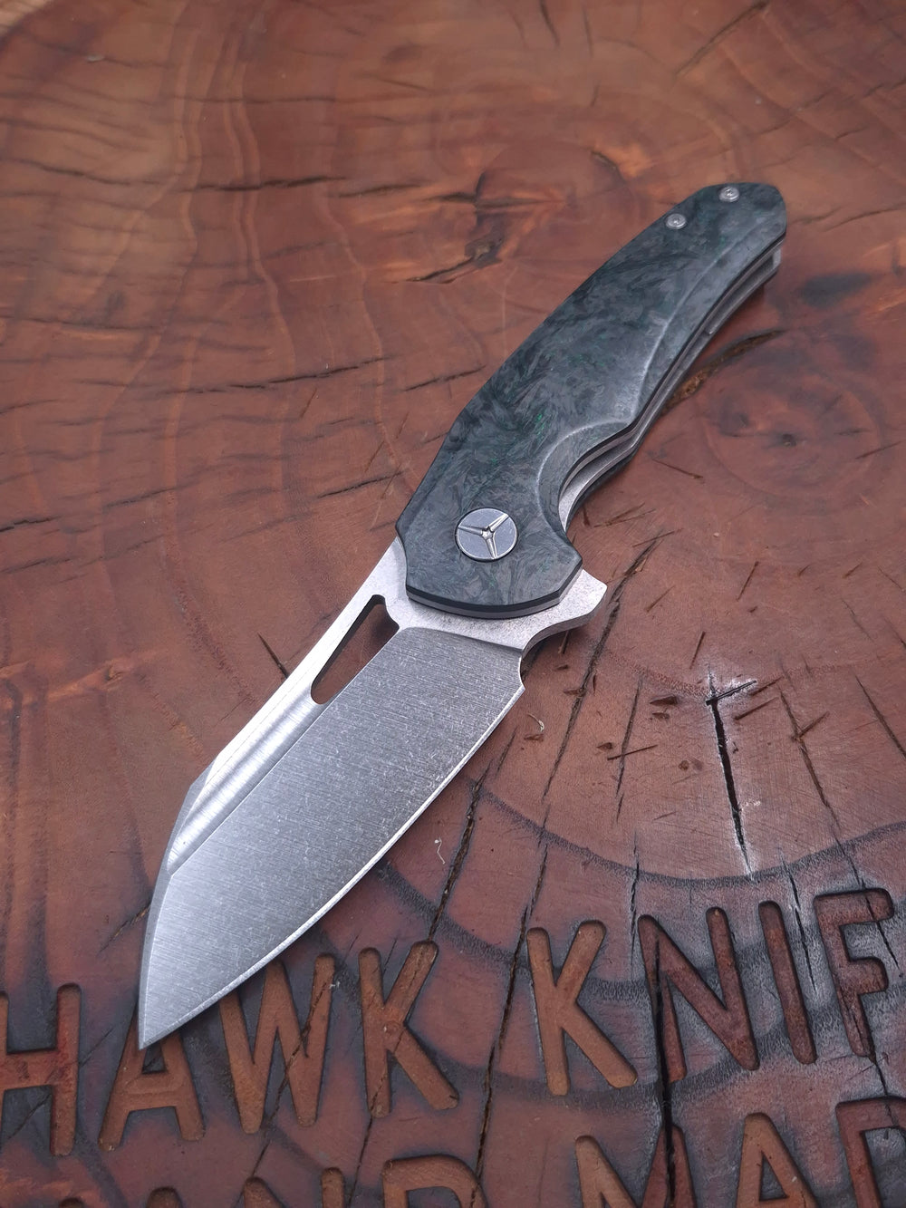 HAWK-9 PLUS(+) N690 KARBONFİBER LİNERLOCK ÇAKI