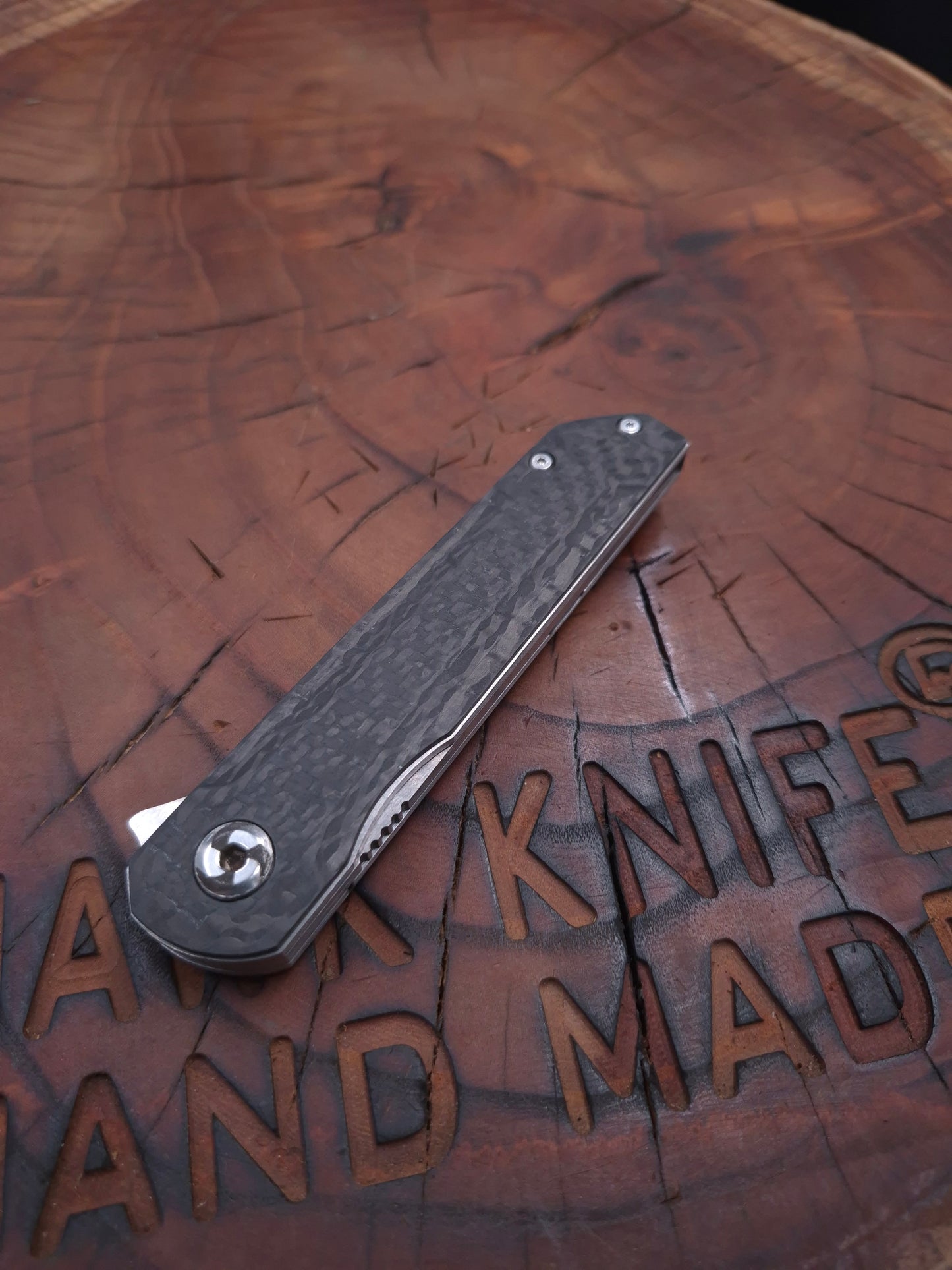 HAWK-6T (TANTO) M398 KARBONFİBER LİNERLOCK ÇAKI