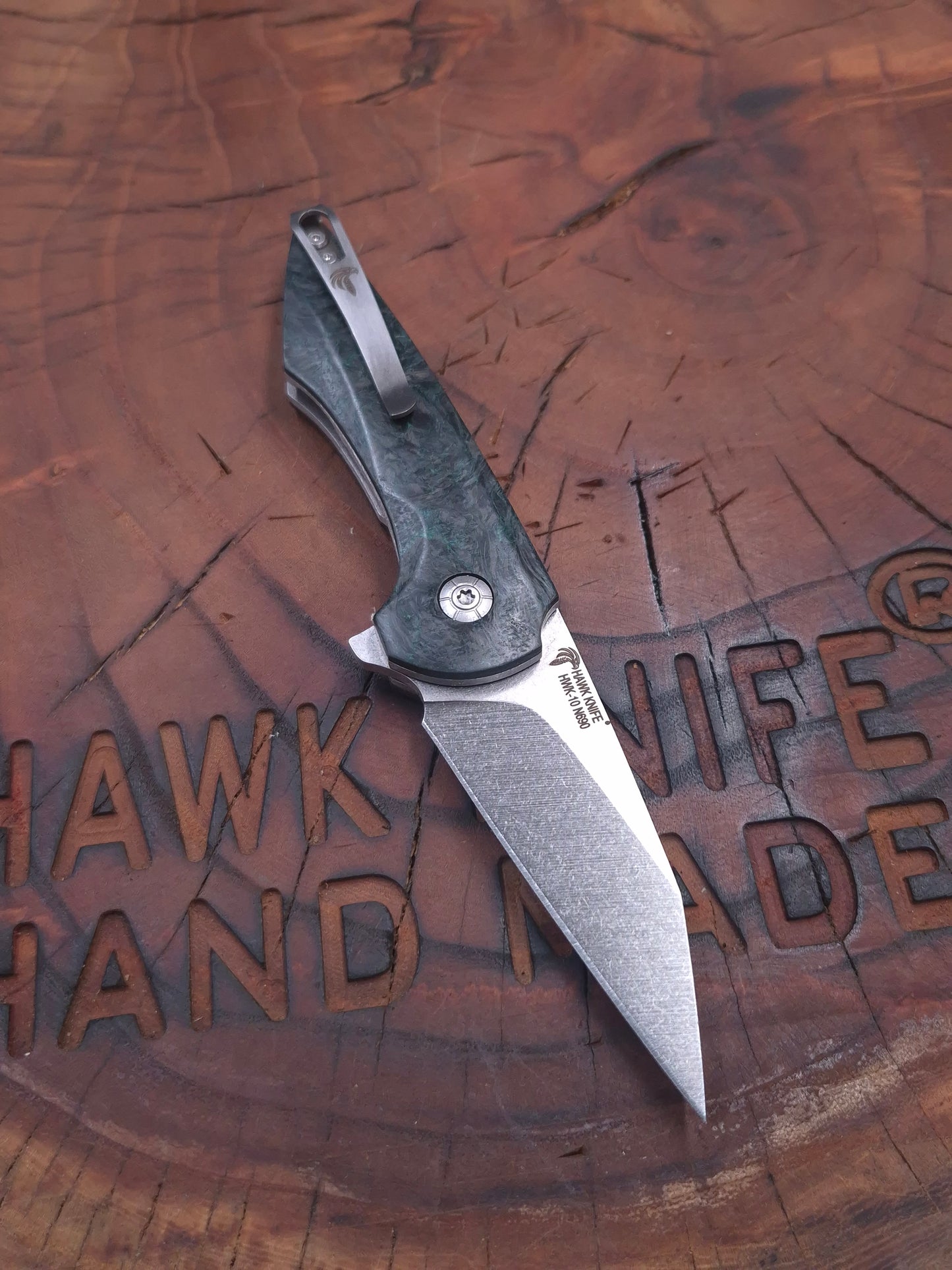 HAWK-10 N690 KARBONFİBER LİNERLOCK ÇAKI