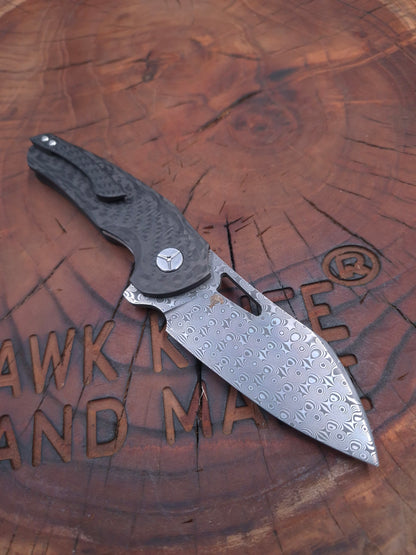 HAWK-9 PASLANMAZ DAMASCUS FULL KARBONFİBER LİNERLOCK ÇAKI